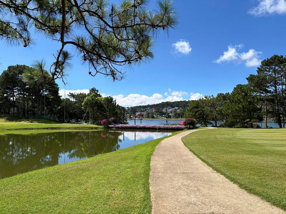 dalat-palace-golf-club dalat-palace-golf-club