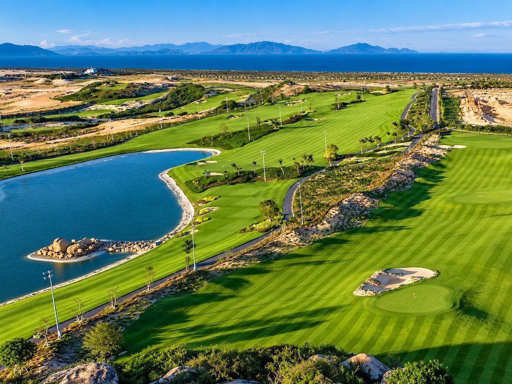 kn-golf-links-cam-ranh
