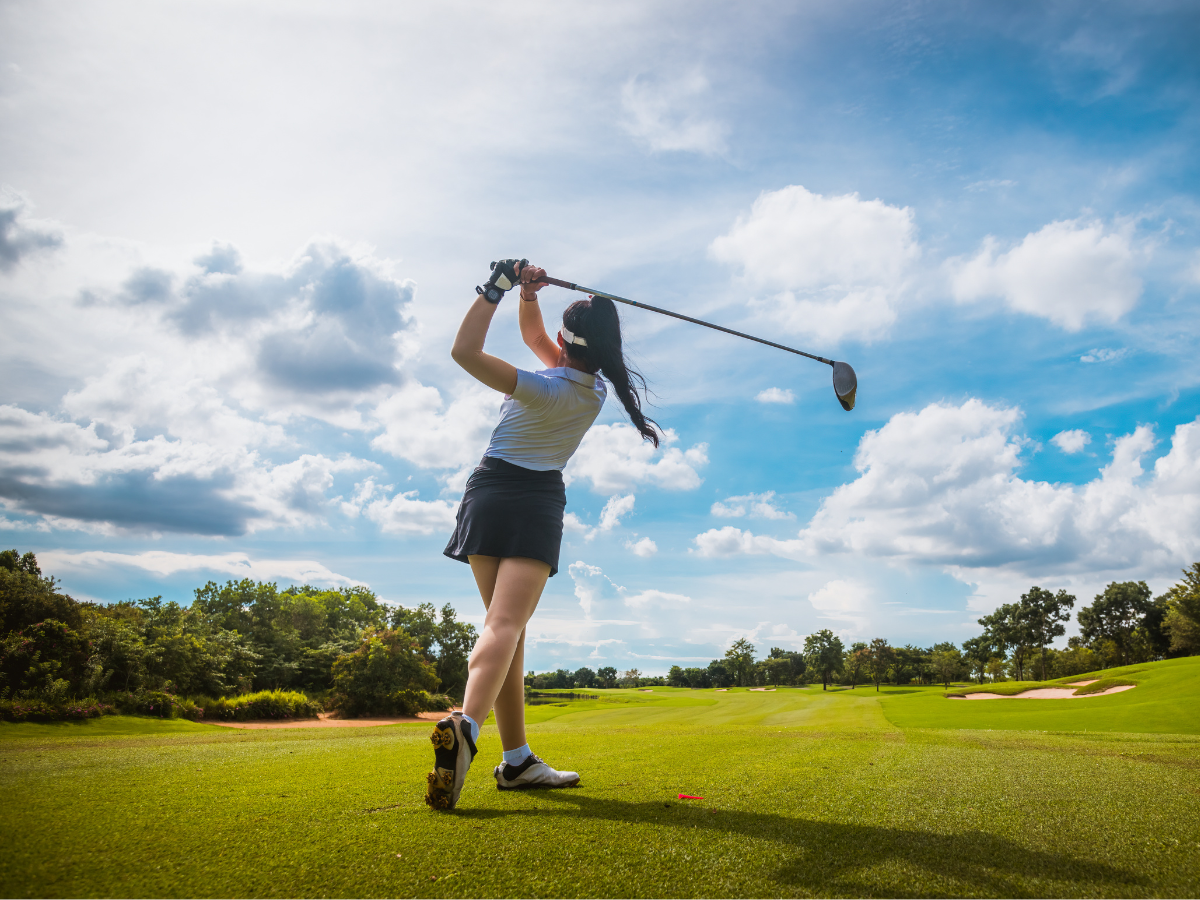 chơi golf cuối tuần