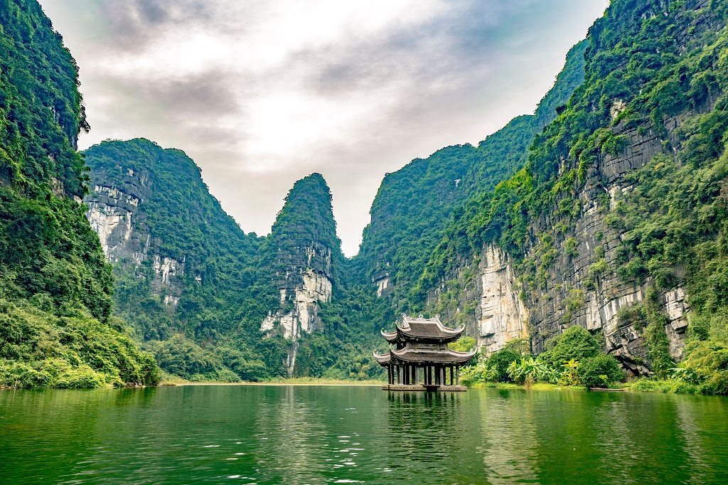 xu hướng tour golf 2026