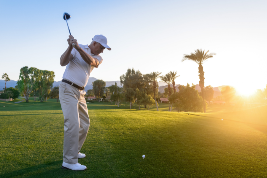 So sánh golf tour trọn gói hay tự đặt lẻ cho golfer 