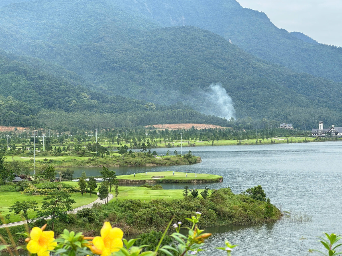 trải nghiệm golf tour tại thanh lanh