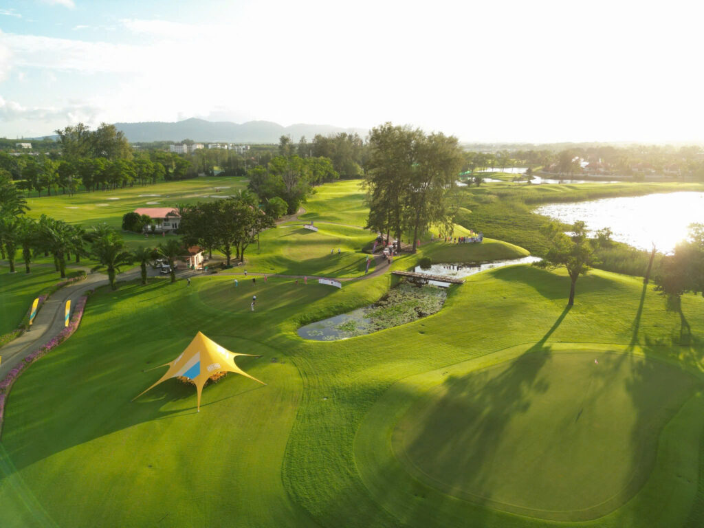 Golf FlightGolf