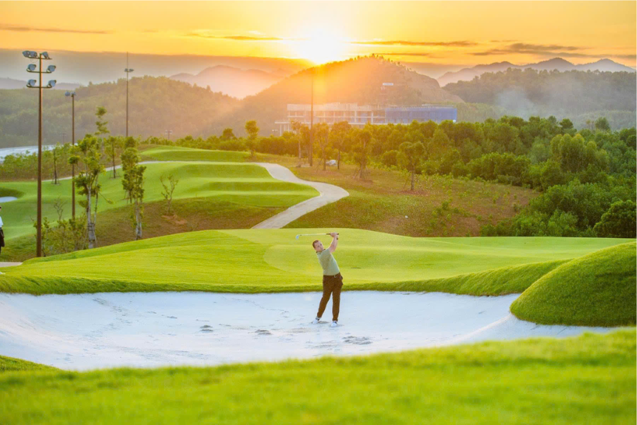 đường bóng golf