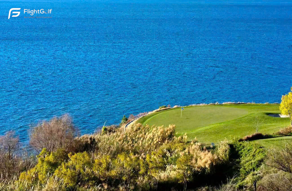 Chơi golf tại Côn Minh